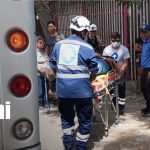 Foto: conductora pierde el control y atropella a mujer en Managua/Cortesía