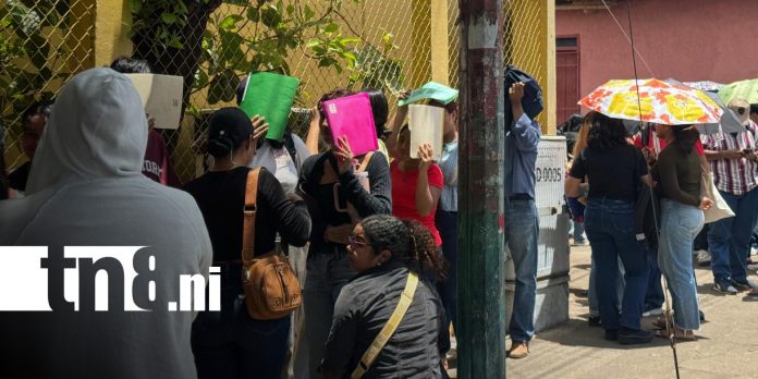 Foto: Solicitud de becas para universitarios en Chinandega / TN8
