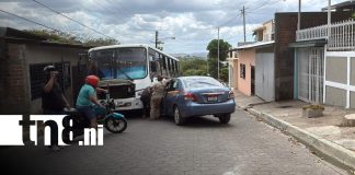 Foto: Fuerte accidente con taxi en Juigalpa, Chontales / TN8