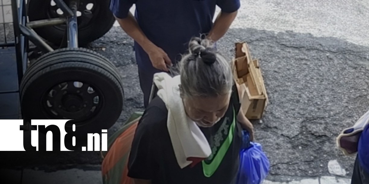 Foto: Gancheras en el Mercado Oriental / TN8