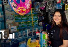 Piscinas, frutas y artículos de playa impulsan ventas en mercados de Chinandega Foto: Oferta de verano en Chinandega / TN8