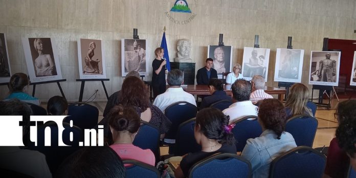 Foto: Homenaje a Edith Gron desde el Teatro Nacional Rubén Darío / TN8