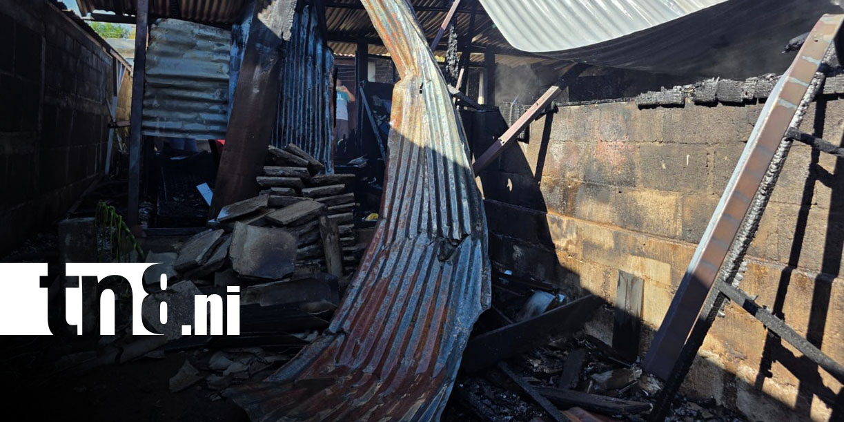 Foto: Incendio arrasa vivienda en Masaya/TN8