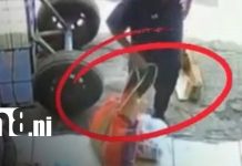 Ganchera y su “compinche” ejecutan robo sigiloso en el Mercado Oriental (VIDEO) Foto: Gancheras en el Mercado Oriental / TN8