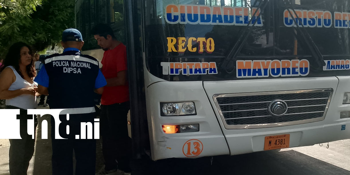 Foto: conductora pierde el control y atropella a mujer en Managua/TN8