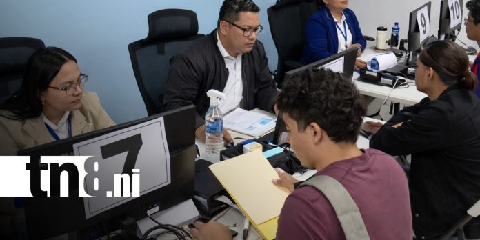 Foto: Solicitudes de becas de las Universidades Pueblo Presidente en Nicaragua / TN8
