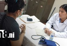 Foto: Feria de salud para la mujer en el Mercado Iván Montenegro / TN8