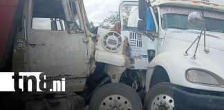 Foto: Fuerte accidente con furgones en Chinandega / TN8