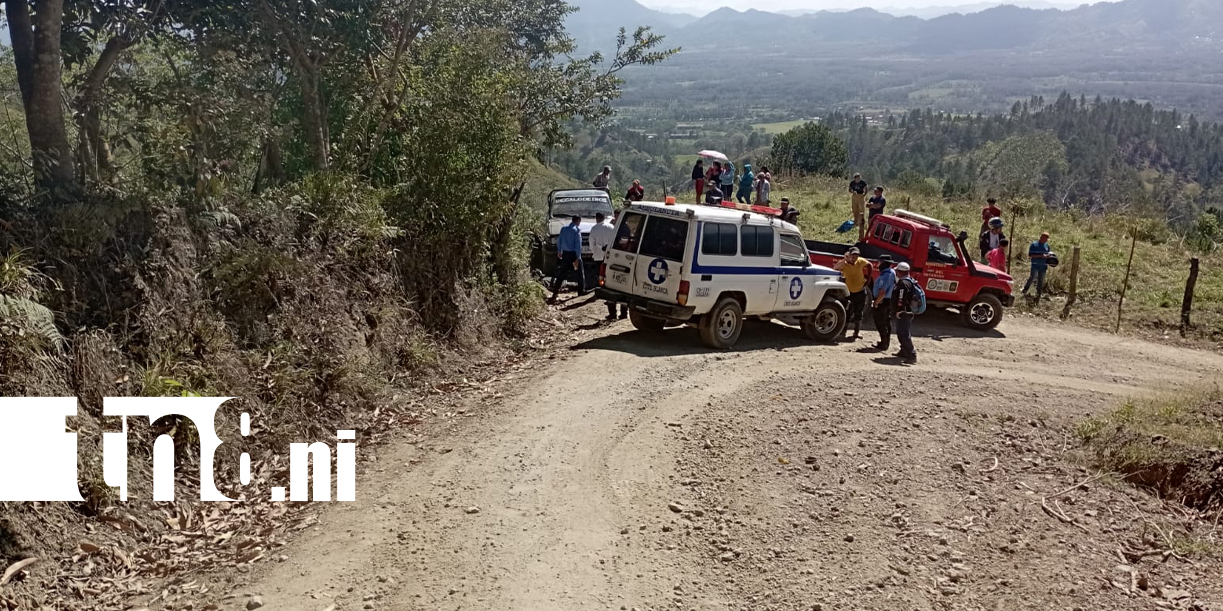 Foto: Muere al caer de camioneta descontrolada en Jalapa /TN8