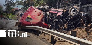 Foto: Accidente con rastra en Carretera Sur, Managua / TN8