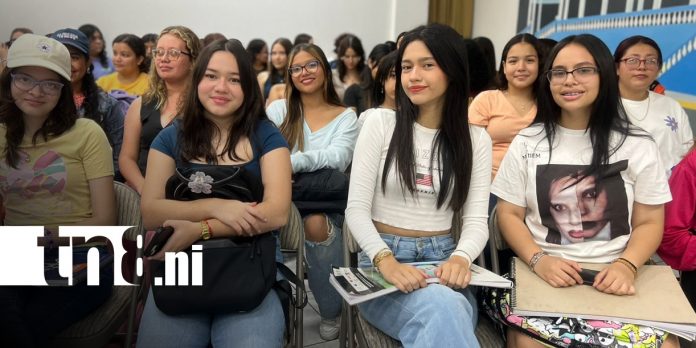 Foto: Matrícula de carreras vinculadas a la economía de Nicaragua tienen mayor presencia de mujeres / TN8