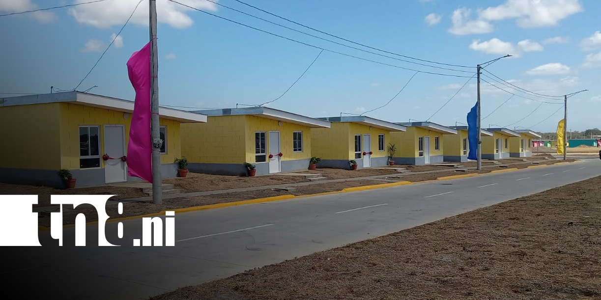 Foto: 100 familias reciben nuevas viviendas en el Proyecto Nuevas Victorias / TN8