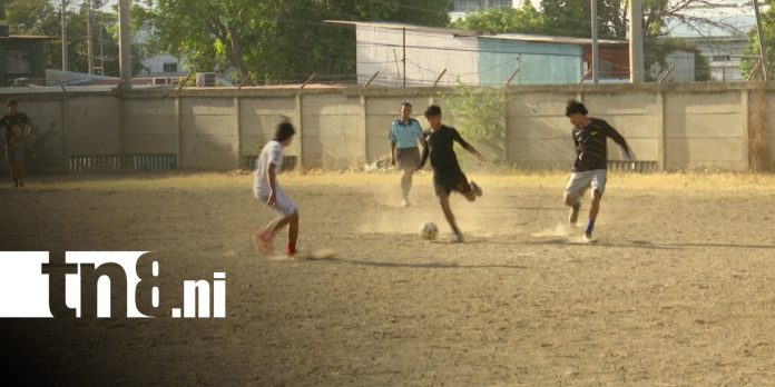 Foto: Jóvenes compiten por los primeros lugares en la liga “La Final del Barrio