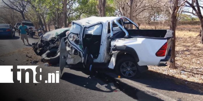 Foto: Un muerto y dos heridos tras violento accidente en la Panamericana Sur, Rivas/TN8