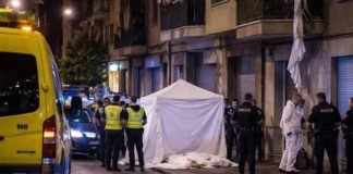 Foto: España: Intentó salvarse y murió al caer/Cortesía