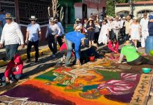 Foto: Fe, creatividad y tradición se reflejan en las alfombras pasionarias de Sutiaba/Cortesía