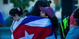 Foto:Feministas apoyan a Cuba frente al bloqueo/ Cortesía