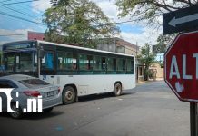 Foto: Choque de bus en Campo Bruce deja dos heridos/ Tn8