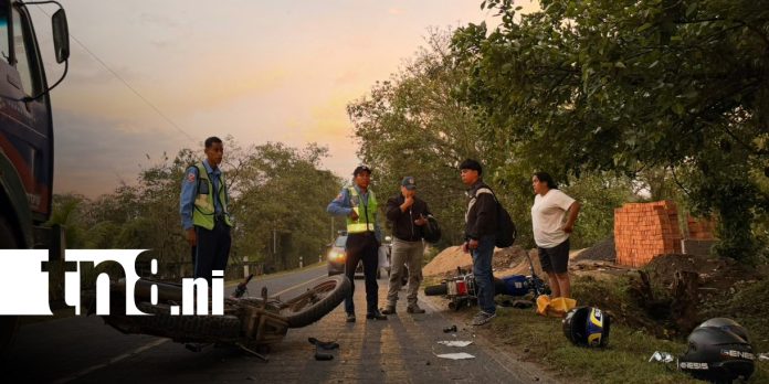 Foto: Triple colisión en Jalapa deja tres lesionados/ TN8