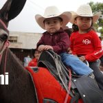 “Alegría y tradición” pequeños caballistas celebran hípico infantil en Somoto, Madriz Foto: “Alegría y tradición” pequeños caballistas celebran hípico infantil en Somoto, Madriz/TN8