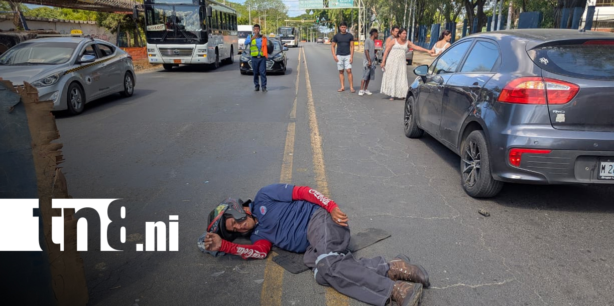 Foto: Motociclista lesionado tras colisionar con dos vehículos en Managua/TN8