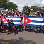 Foto: Activistas apoyan a Cuba en movilización/Cortesía