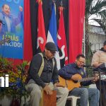 Foto: Caminata conmemora a Héroes y Mártires de Veracruz/TN8
