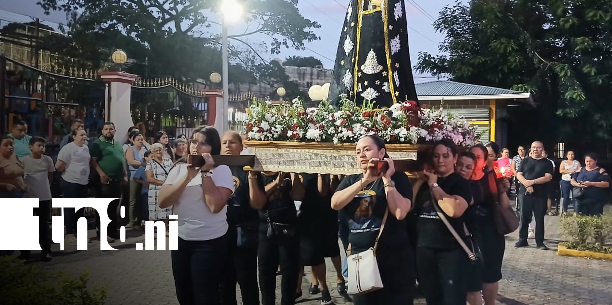 Foto: Feligresía de Río Blanco vive con devoción la procesión del Santo Entierro/TN8