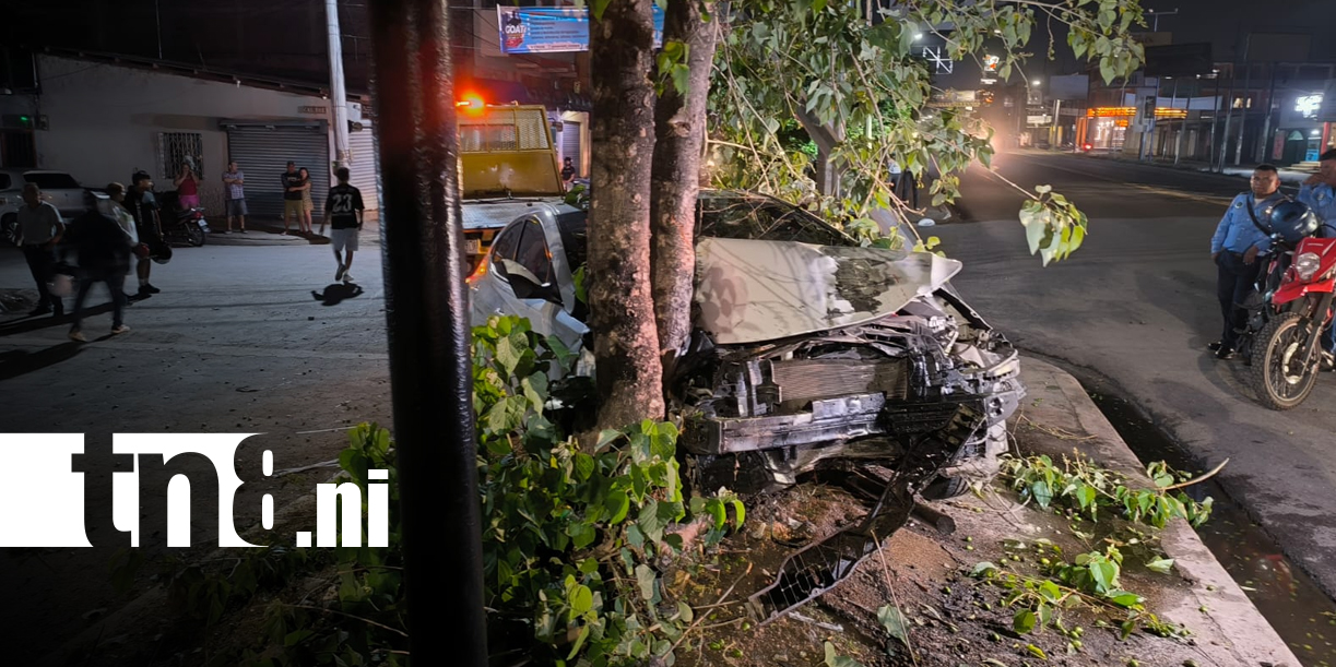 Foto: Conducción temeraria provoca daños materiales y fuga del responsable en Estelí/TN8