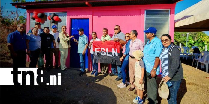 Foto: De vivir alquilando a tener casa propia: familia de Rivas/TN8