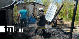 Foto: Incendio destruye casa en comunidad Los Limones/ TN8