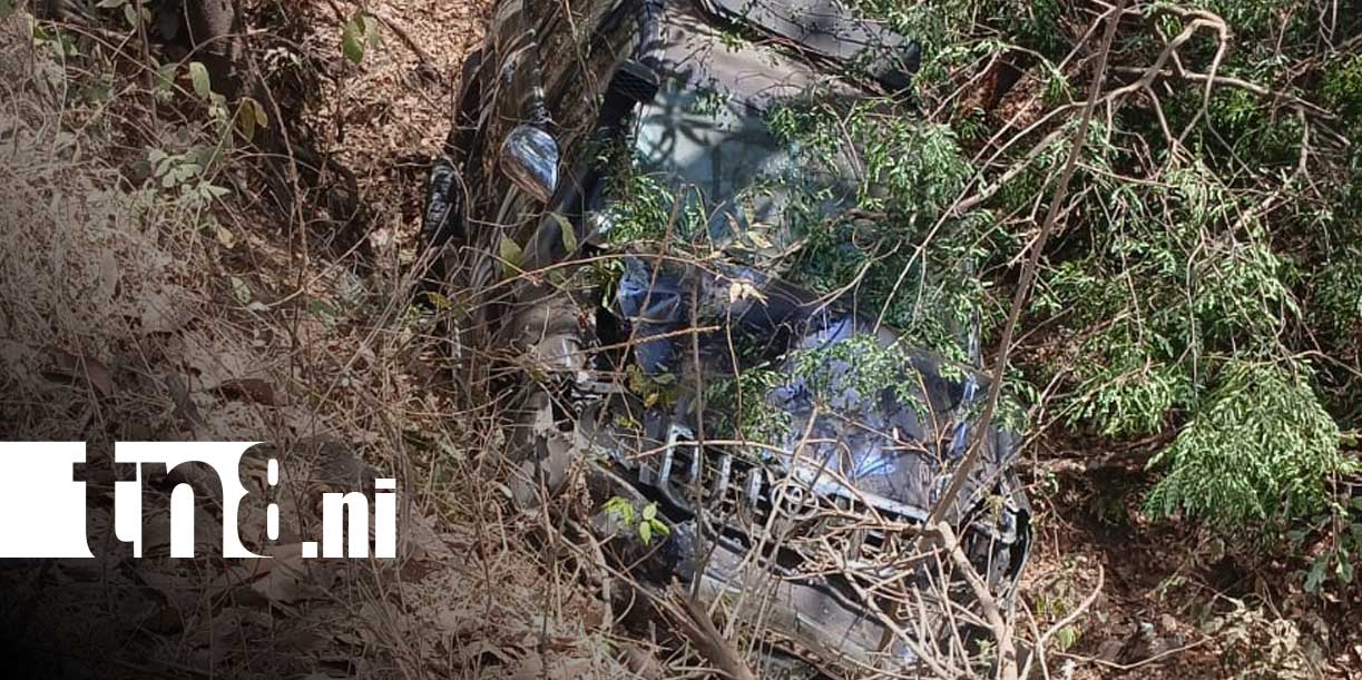 Foto: Tres heridos tras violento accidente en Santa Teresa, Carazo/TN8