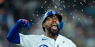 dodgers, angeles, teoscar, hernandez,