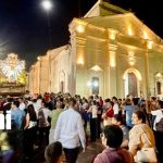 Foto: Feligreses de León celebran con fervor/TN8
