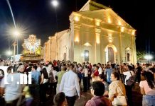 Foto: Feligreses de León celebran con fervor/TN8