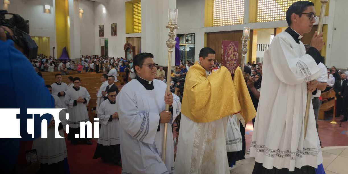 Foto: Sacerdotes de Managua renuevan su fe/Cortesía