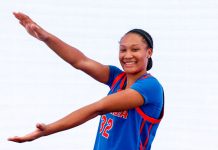 Kiyomi McMiller firma con la Universidad de la Florida kiyomi, mcmiller, ncaa,