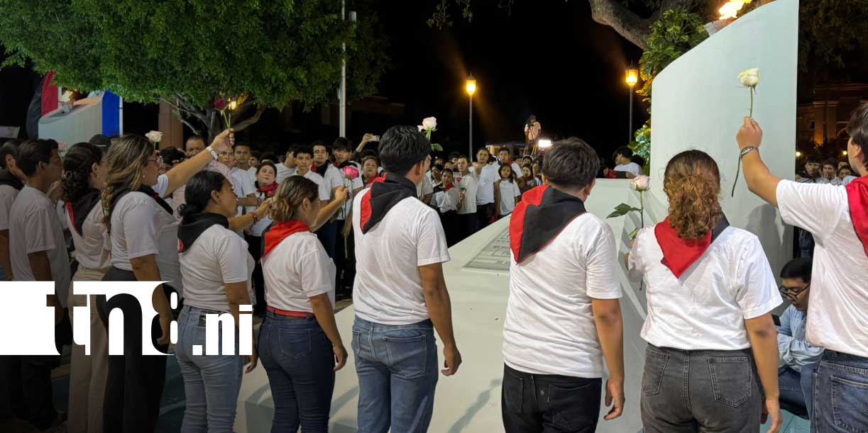 Foto: Managua rinde homenaje a Tomás Borge con cantata cultural y flores/TN8
