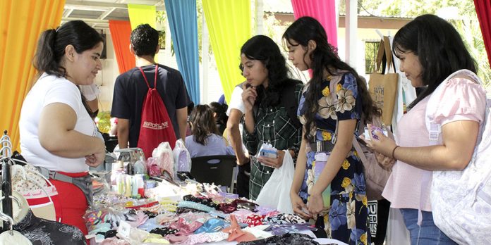 Foto: 116 ferias de emprendedores impulsan millones en la economía familiar en Nicaragua/Cortesía