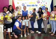 107 madres de partos múltiples reciben paquetes alimenticios en Granada Foto: Paquetes alimenticios a madres de partos múltiples en Granada /TN8