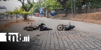 Foto: Fuerte accidente entre motos en Managua / TN8
