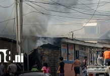 Foto: Incendio en una vivienda del barrio La Esperanza, en Managua / TN8
