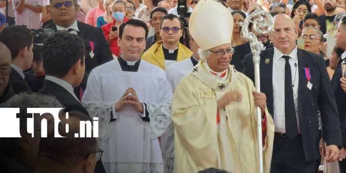 Foto: Miles de fieles llenan la Catedral de Managua/TN8 Foto: Miles de fieles llenan la Catedral de Managua/TN8