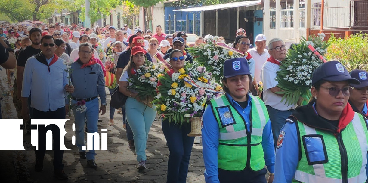Foto: Homenaje a héroes y mártires de León / TN8