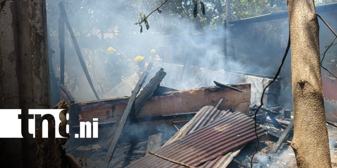 Foto: Incendio en el barrio Hilario Sánchez, Managua / TN8