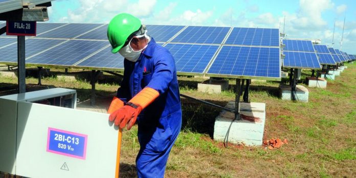 Foto:Cuba fortalece la salud en Pinar del Río con energía/Cortesía