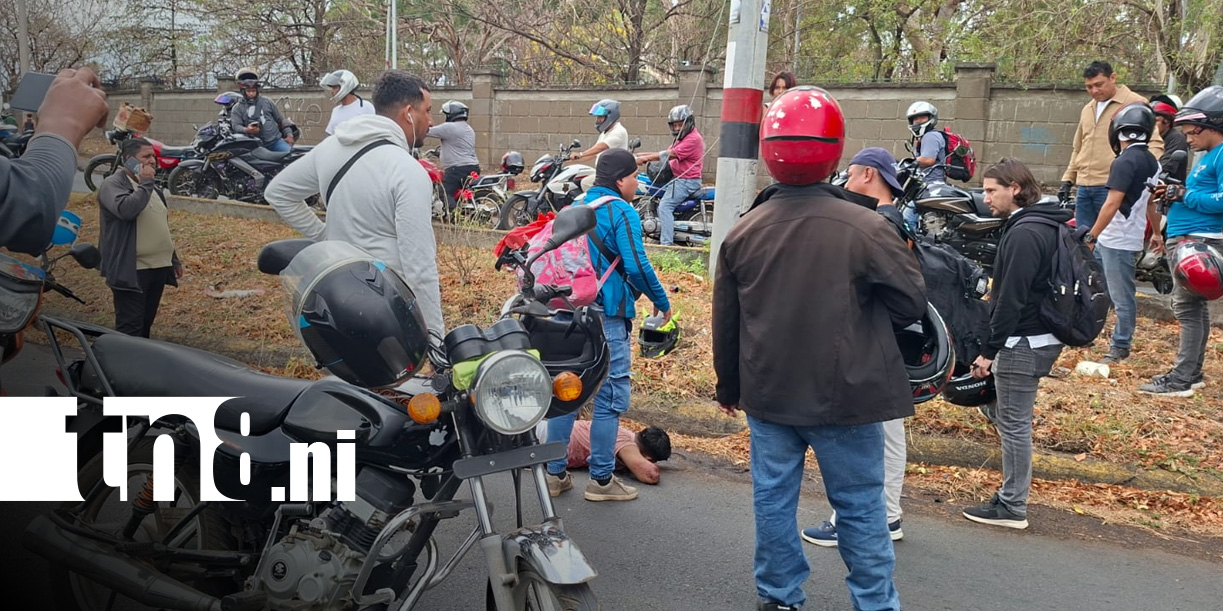 Foto: Fuerte accidente de tránsito cerca de la Rotonda El Periodista, Managua / TN8