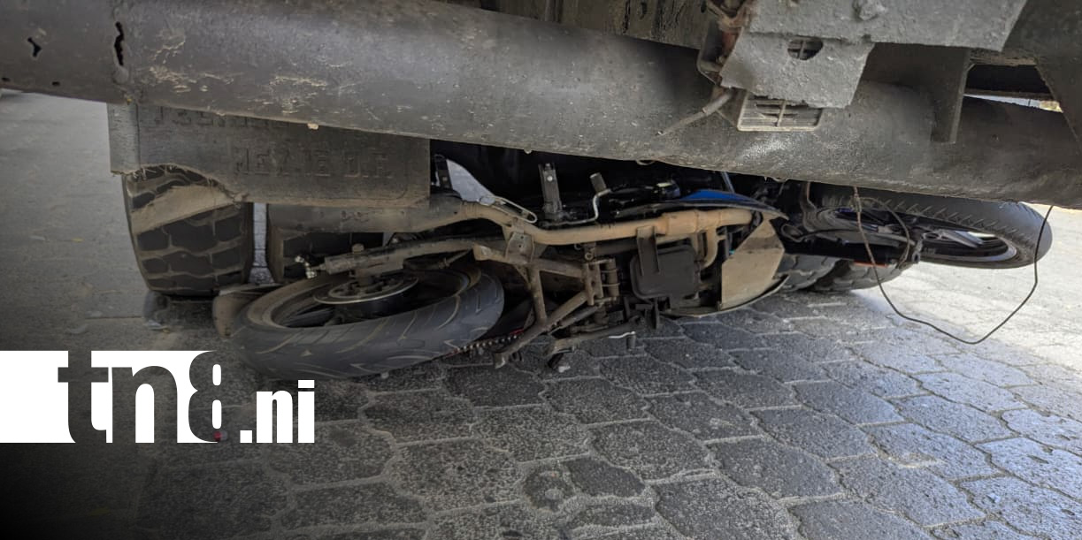 Foto: Fuerte accidente con moto en Managua / TN8
