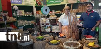 Foto: Doña Migdalia y su Migdalia's Market en Nicaragua / TN8