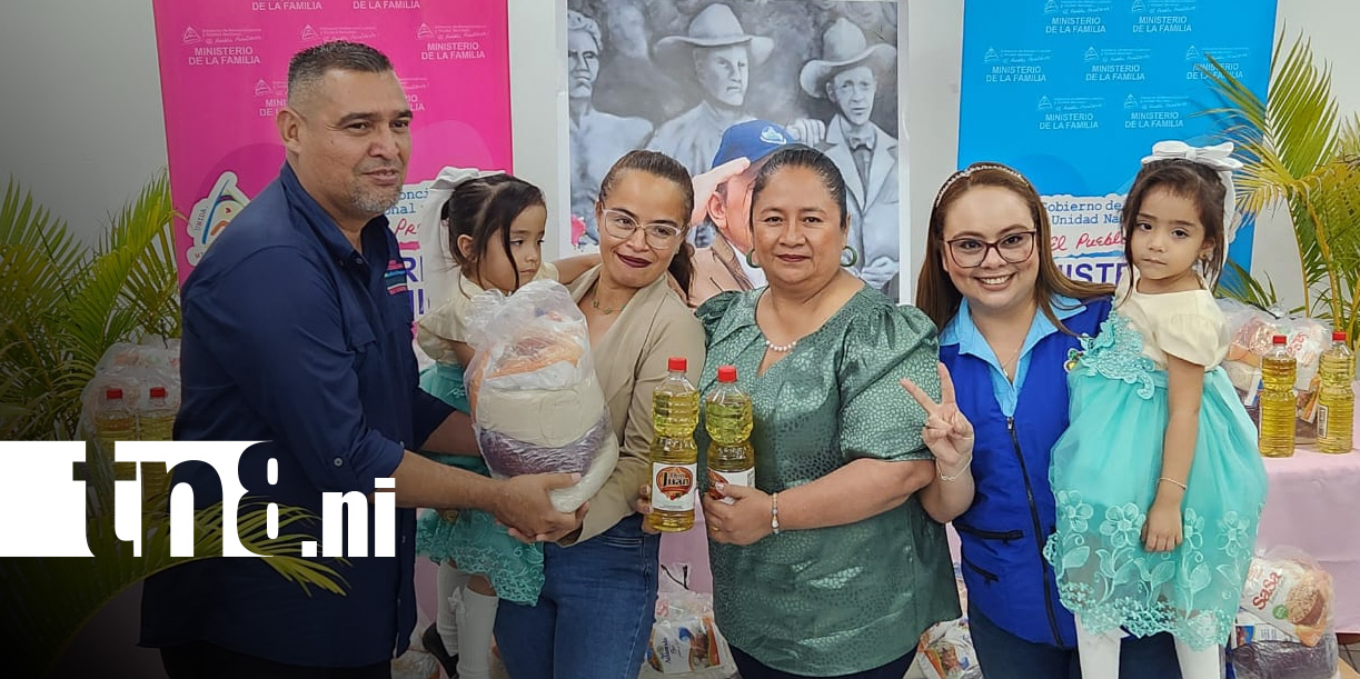 Foto: Entrega de paquetes alimenticios en Managua / TN8